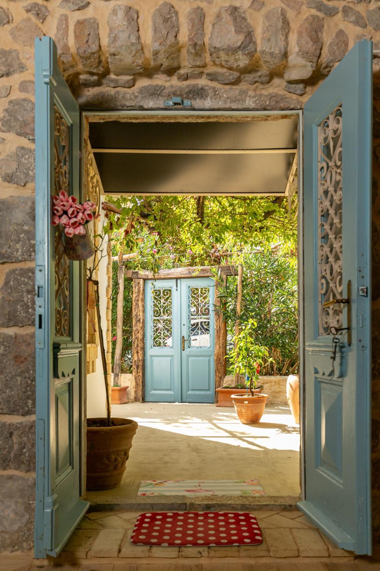 Villa Festina Lente - Cosy & Authentic Villa With Private Heated Pool Dobrinj Luaran gambar